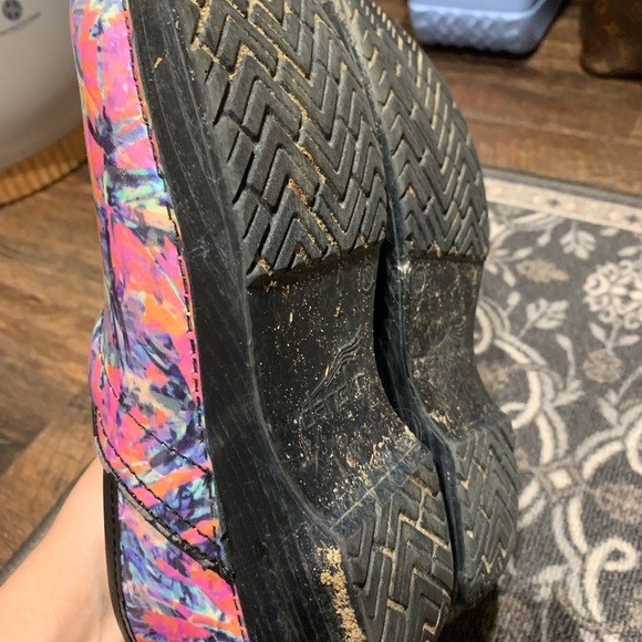 Dansko Professional Color Burst Patent 38 - Picture 3 of 3